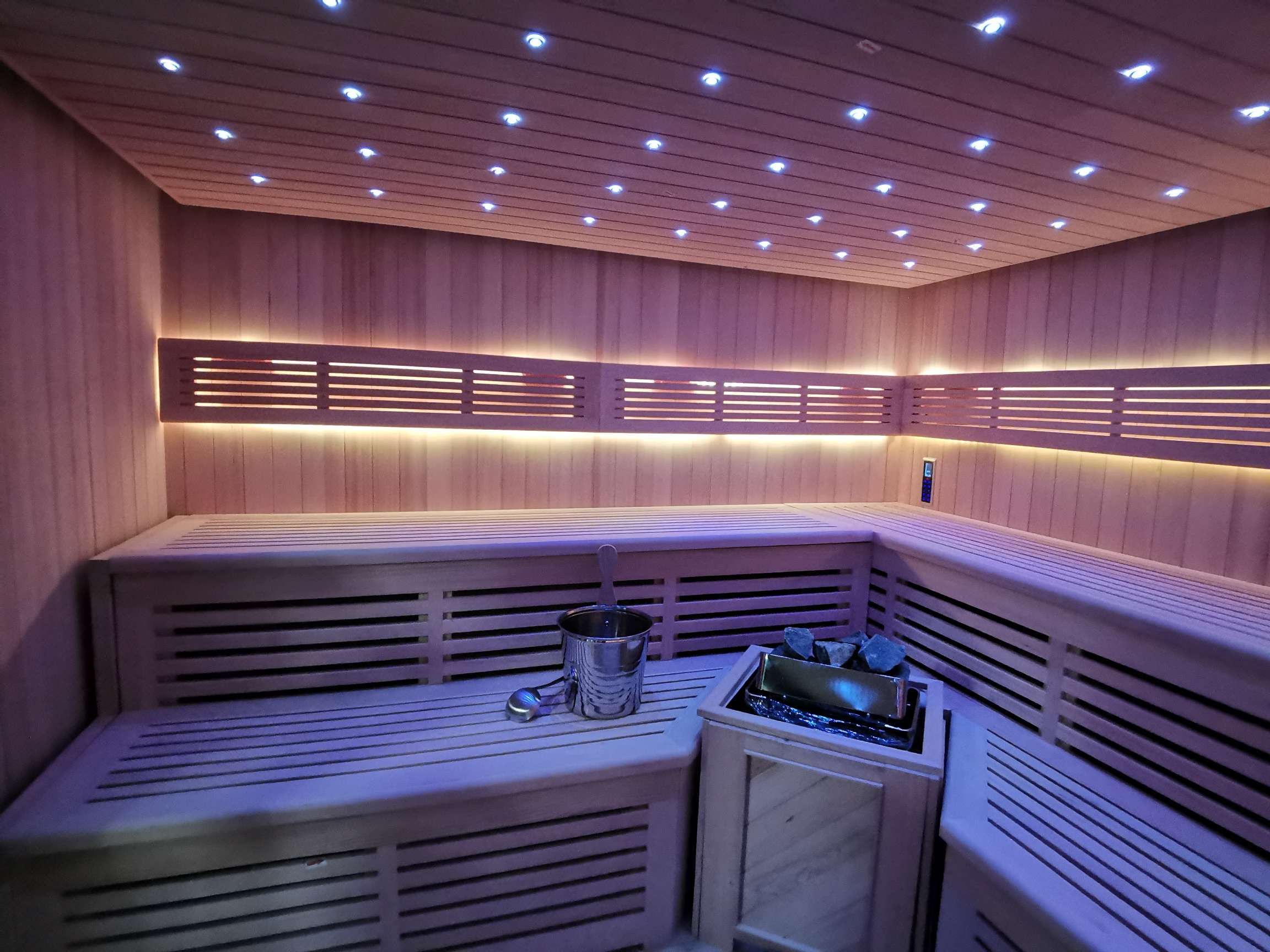Gartensauna mit Bio-Kaminofen im Top-Design 4500mm x 3800mm – Bild 18