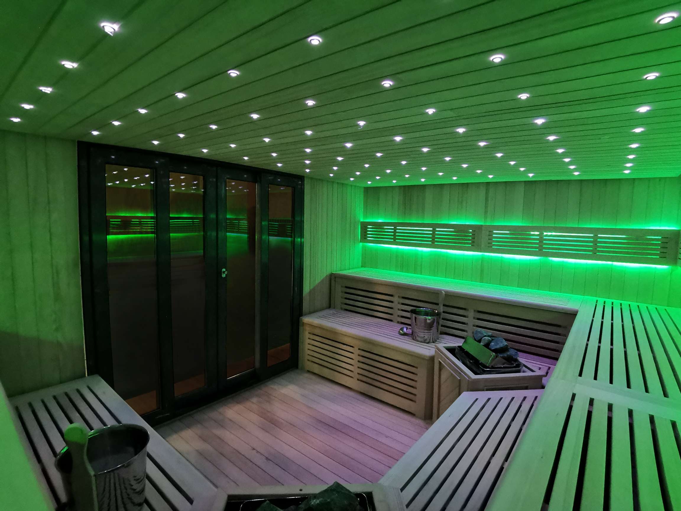 Gartensauna mit Bio-Kaminofen im Top-Design 4500mm x 3800mm – Bild 9