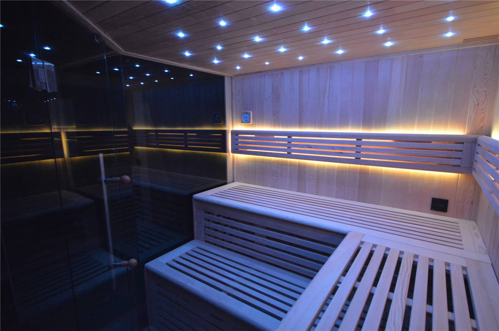 Gartensauna mit Bio-Kaminofen im Top-Design 3300mm x 3300mm – Bild 4
