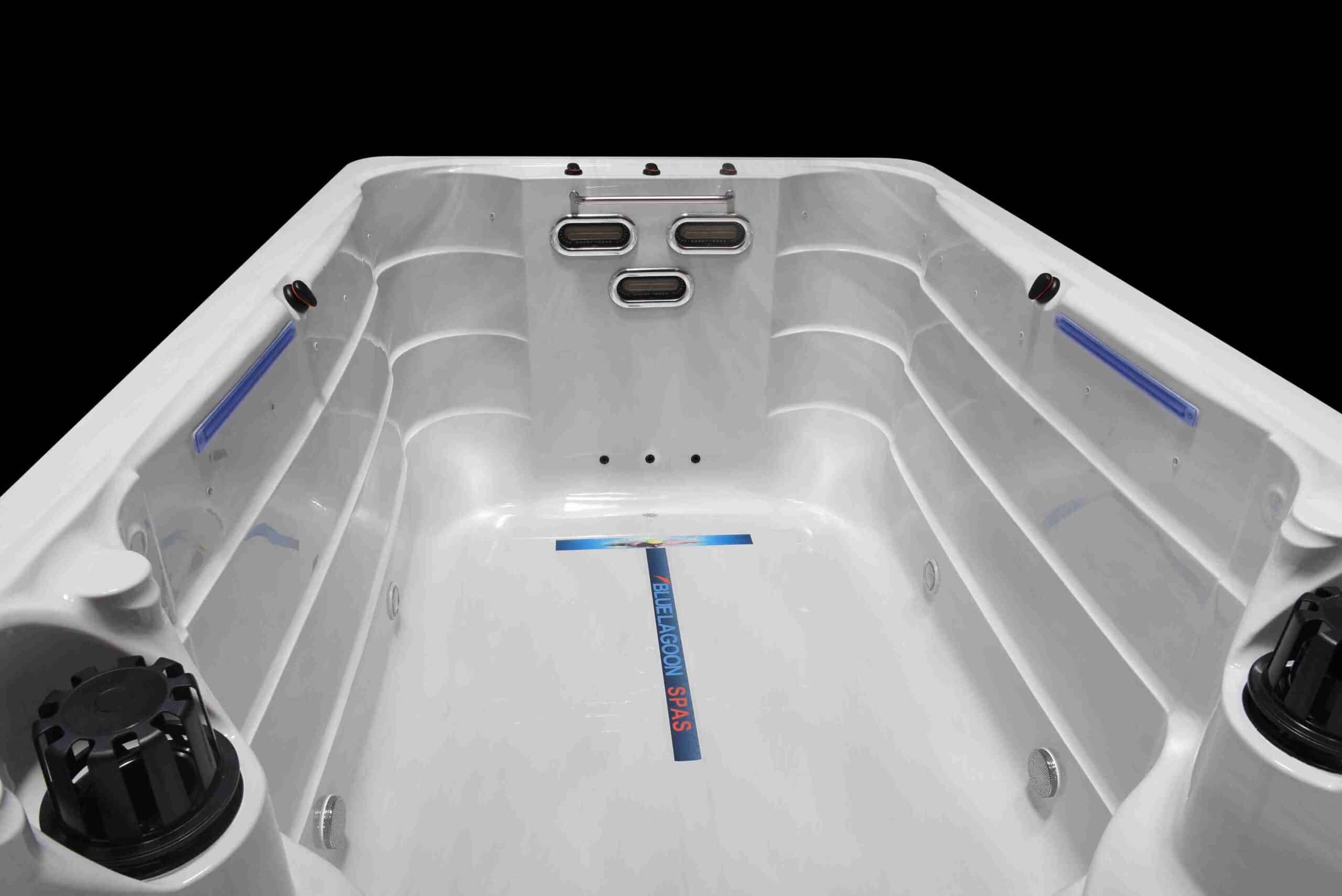 Swim-Spa in den Maßen 3980mm x 2300m x 1200mm – Bild 12